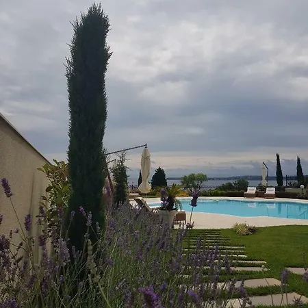 Sea Garden Delux Chernomorets